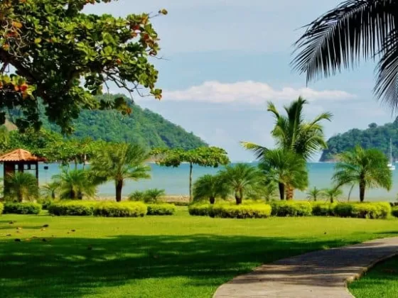 resort overlooking the ocean in Costa Rica